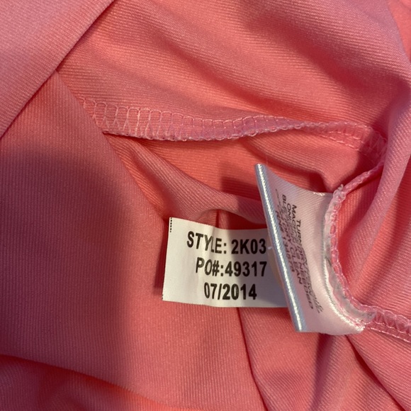 Vineyard Vines cute preppy pink and green long sleeved polo top. Size small. - Picture 8 of 14